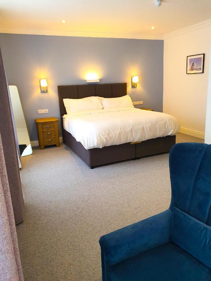 مبيت وإفطار Dingle Garden Townhouse المظهر الخارجي الصورة A bedroom at the hotel